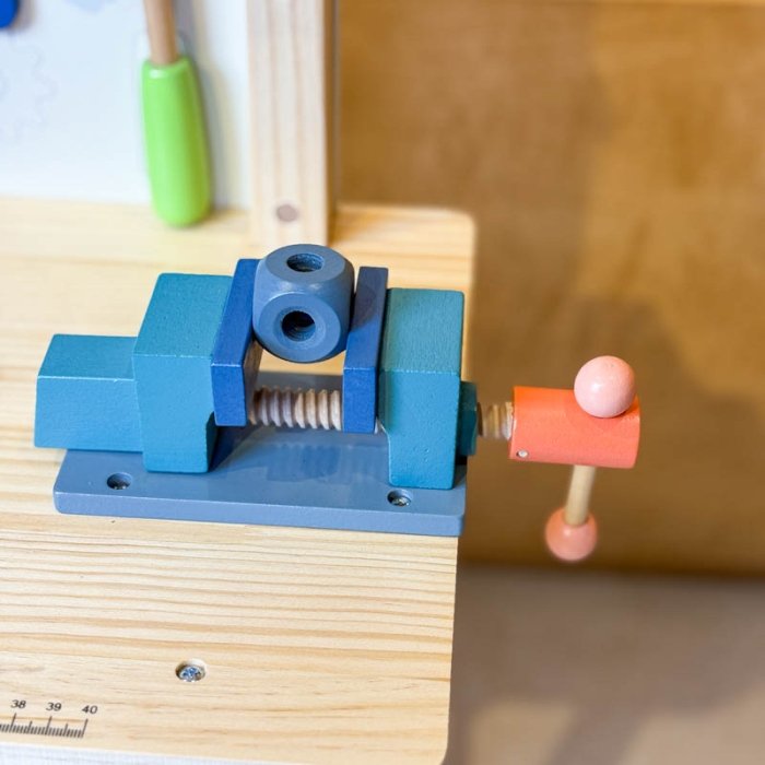 اسباب بازی میز ابزار چوبی رنگ آبی کد MSN20013