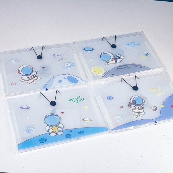 پوشه فولدر دار فانتزی طرح فضانورد کد 8321