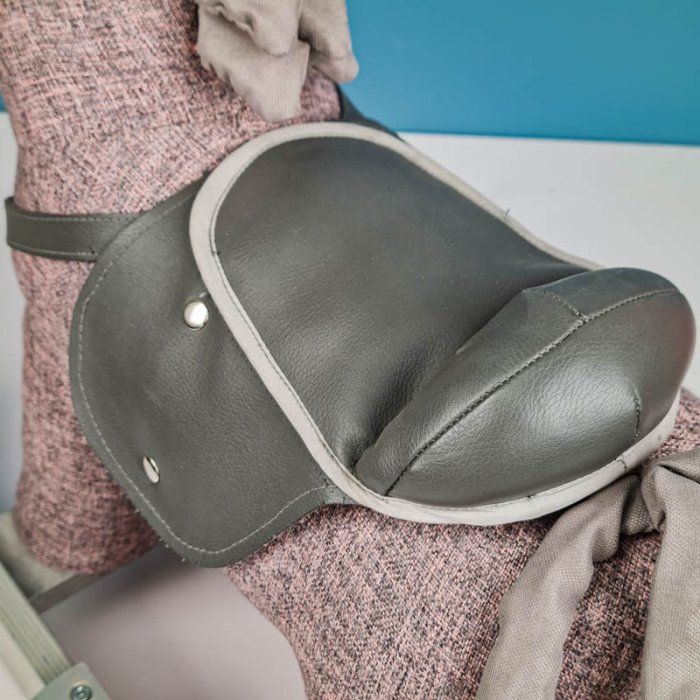 راکر اسب چوبی رنگ بنفش کد AF300218