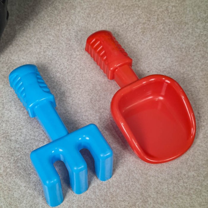 کامیون اسباب بازی خاکریز Maxi Truck آبی کد 6902F8