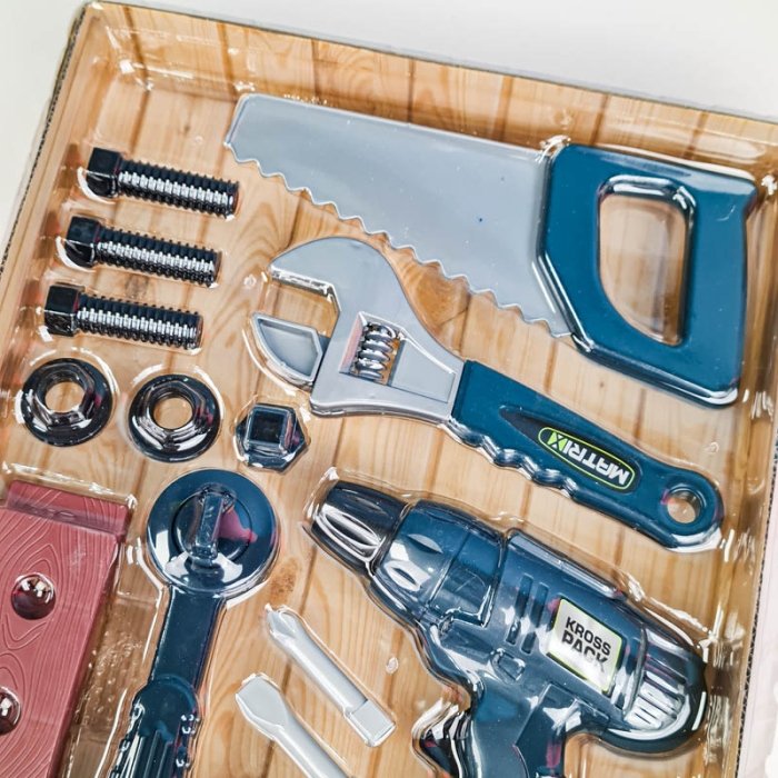 ست ابزار 15 تکه با کلاه ایمنی کد MT23