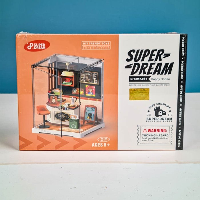 کیت خانه سازی مینیاتوری 62 تکه مدل کافی بار کد A240401