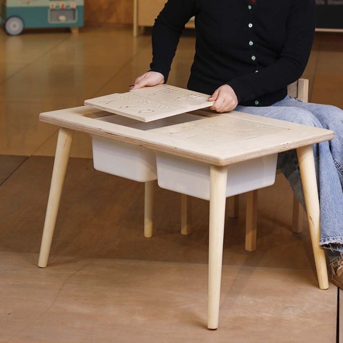 میز کودک چوبی با دو باکس بزرگ سفید مدل P/5556/C