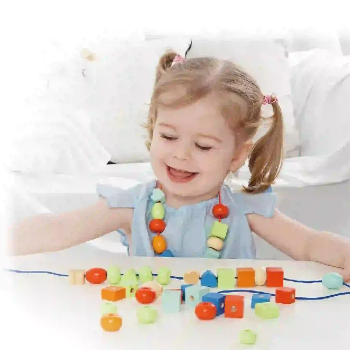 اسباب بازی چوبی نخ و مهره کلاسیک ورلد classic world Lacing Beads کد 53818