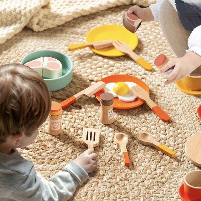 اسباب بازی لوازم آشپزخانه چوبی با لوازم کد TB2325080042