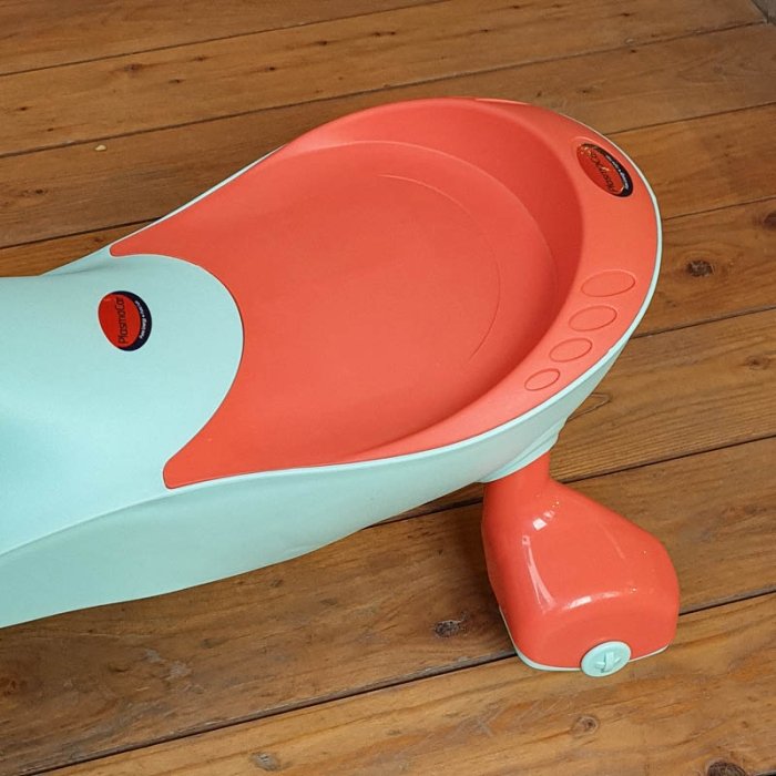 پلاسماکار چرخ ژله ای چراغدار نعنایی کد P/MTD888/D