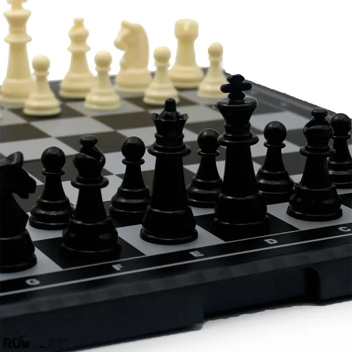 اسباب بازی شطرنج جیبی مگنتی 32 تکه کد RDL8816