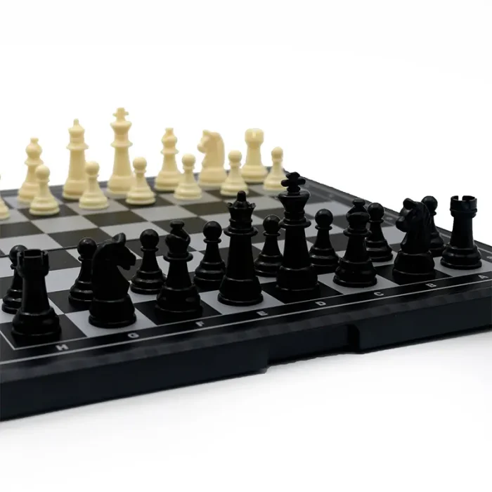 اسباب بازی شطرنج مگنتی 32 تکه متوسط کد RDL7816