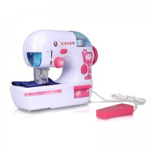 چرخ خیاطی سینگر اورجینال با لوازم مدل 2224