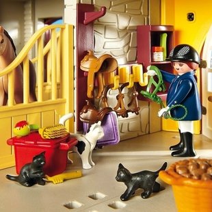 playmobil_toys_large_horse_farm_w_paddock_4_5221.jpg