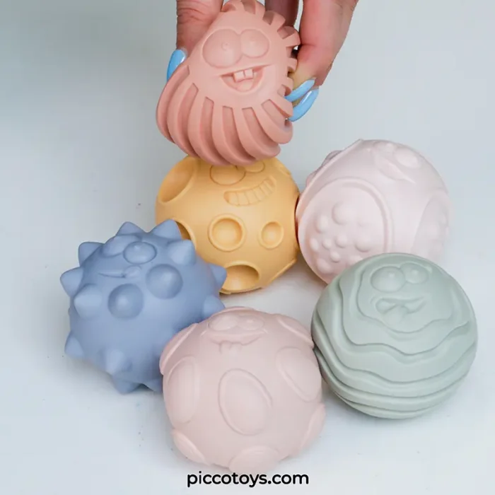 توپ حسی نوزاد 6 عددی جغجغه ای رنگ نود کد 628149