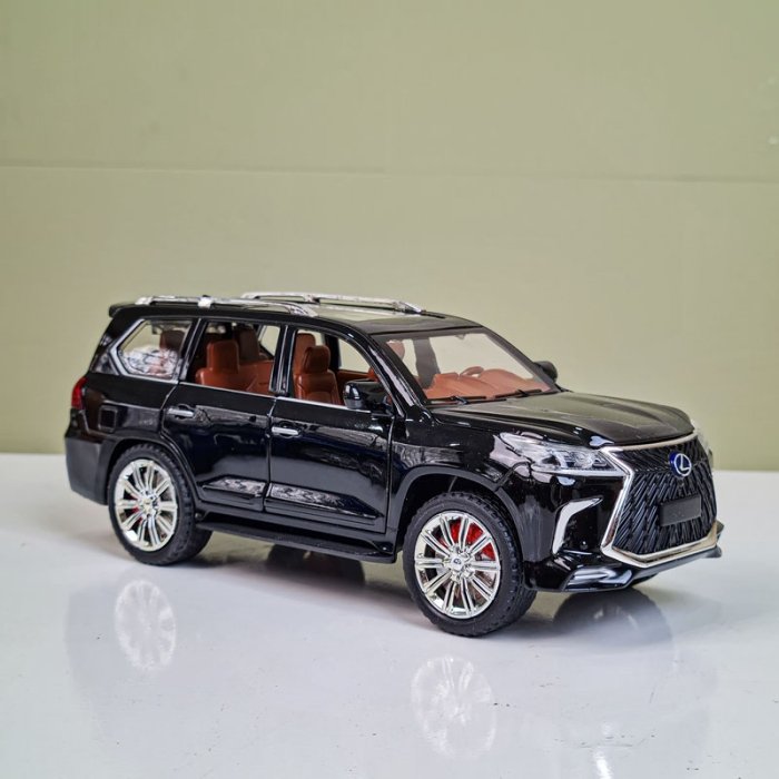 ماکت ماشین عقب کش دودزا مدل لکسوس کد CZ125D