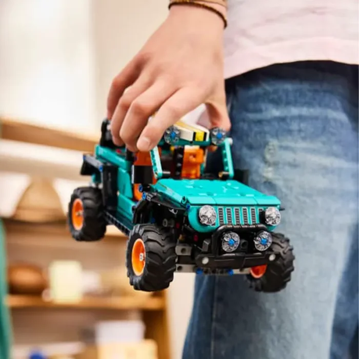 لگو تکنیک 723 تکه مدل جیپ LegoTechnic Jeep Wrangler Rubicon کد 42227