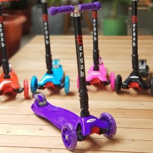 اسکوتر کودک بنفش مدل تاشو Bergab کد 40221