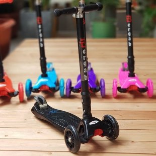 اسکوتر کودک مشکی مدل تاشو Bergab کد 40221