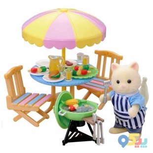 خانواده گربه مپل sylvanian families کد 5290