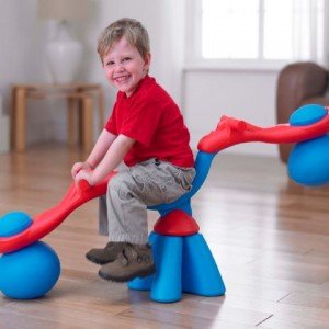 tp_toys_spiro_bouncer_in_red_blue_5.jpg