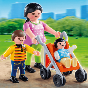 mother with children pm 4782