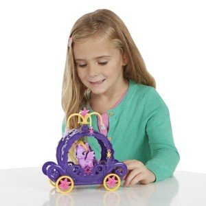 my_little_pony_cutie_markc_carriage_playset_b0359_rotaļlieta3.jpg