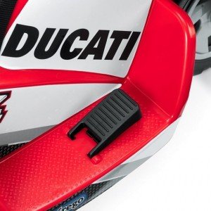 ducati_mini_04_pedale_15-840x684.jpg