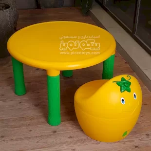 صندلی کودک پرتقالی با میز