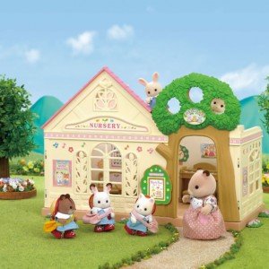 sylvanian-families-wald-kindergarten-3587-02.jpg