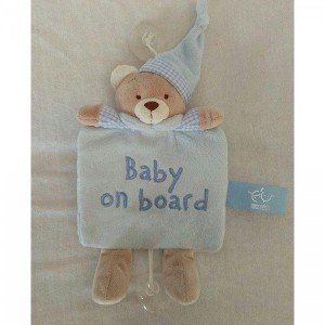 آویز هشدار کودک در ماشین baby on board کد 16300 رنگ کرم