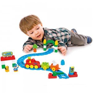 ریل و قطار چوبی کودک Jungle Train Journey Set hape کد 3800