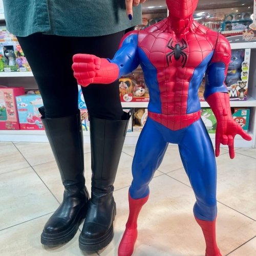 اکشن فیگور 80 سانتیمتری مردعنکبوتی Hasbro Spiderman کد 999395