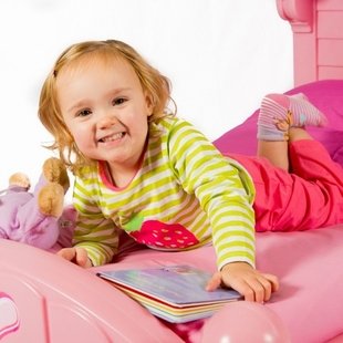 700010060_princess_cozy_cottage_toddler_bed_-_pink_4.jpg