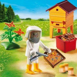 قیمت پلی موبيل مدل Bee Keeper With Honey playmobil 6818