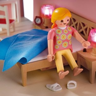 0009483_playmobil-dollhouse-parents-bedroom-5331.jpeg