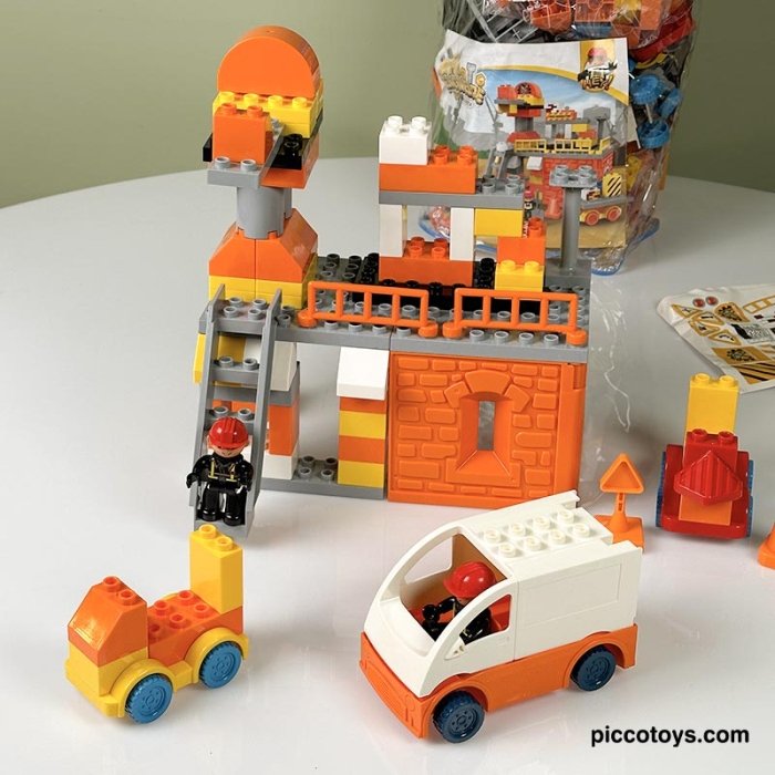 اسباب بازی بلوک 95 قطعه کیفی مدل شهرسازی کد 2852C4