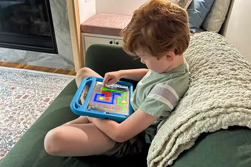 چطور با کودک ۶ ساله بازی کنیم؟