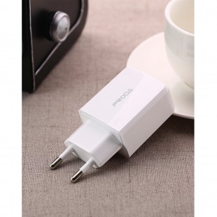 شارژر دیواری پرودا مدل PD-A22 به همراه کابل USB-C