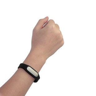 shemshad-xiaomi-miband1s-handdesign