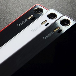 Lenovo-VibeShot-rear-camera