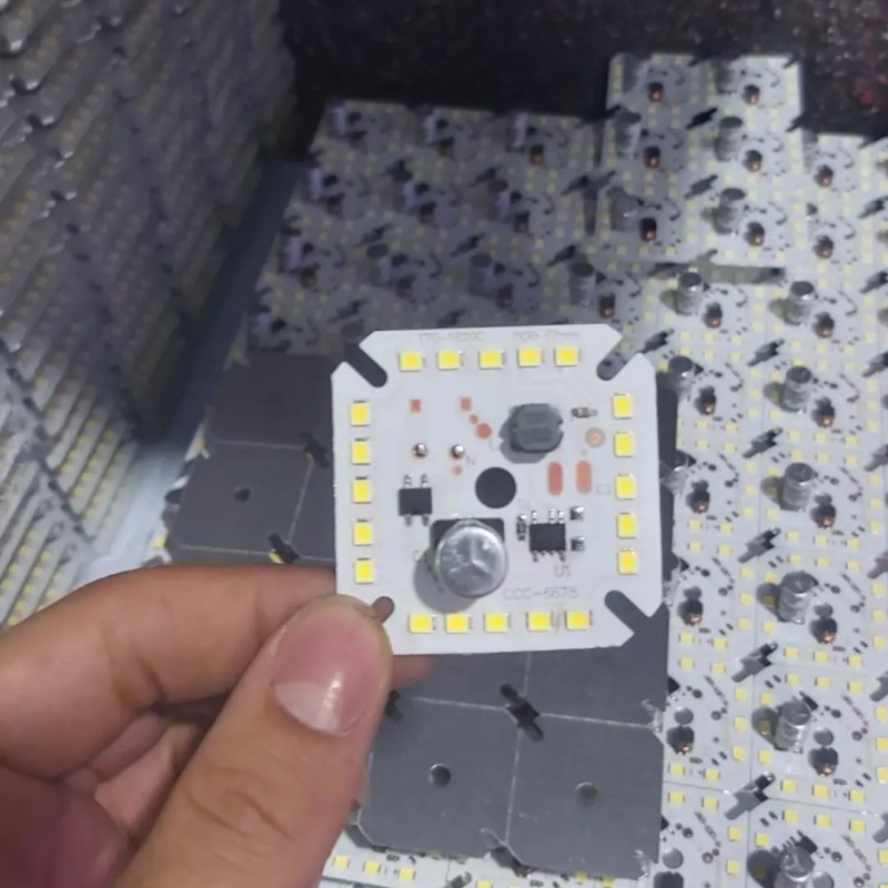 دی او بی 20 وات خازن دار (چیپ ال ای دی ماژول دی او بی 20 وات)