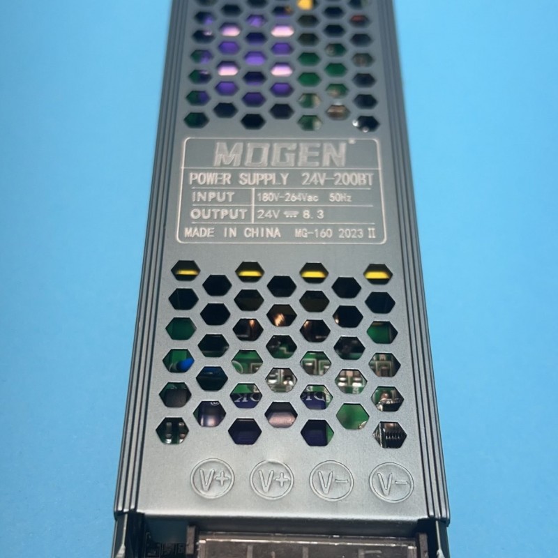 اسلیم 24 ولت 8.3 آمپر 200 وات