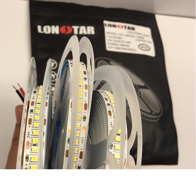 ریسه نواری 24 ولت آی سی دار رونده تراکم 120.توجه: قیمت درج شده برای 1 متر طول بوده و حداقل مقدار سفارش یک رول 10 متری است.