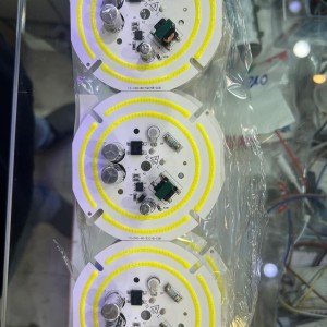 سی او بی 100 وات (100w Chips on Board)