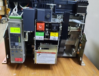 تعمیرات تخصصی کلید هوایی اشنایدر NW