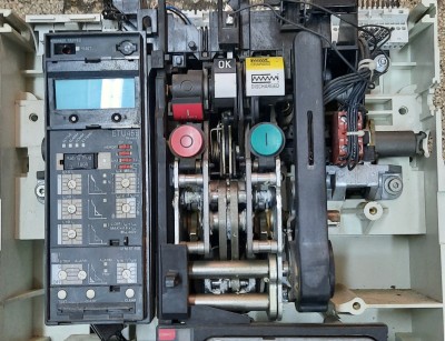 تعمیرات تخصصی کلید هوایی زیمنس