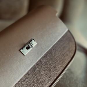 کیف هرمس کد F44