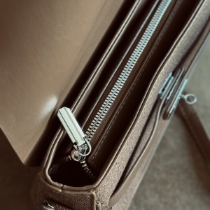 کیف هرمس کد F44