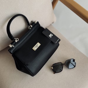 کیف Dolcegabbana کد F54