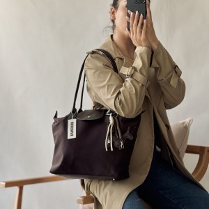کیف لانگ چمپ سایز بزرگ کد F71