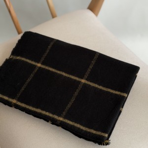 شال زارا کد F90