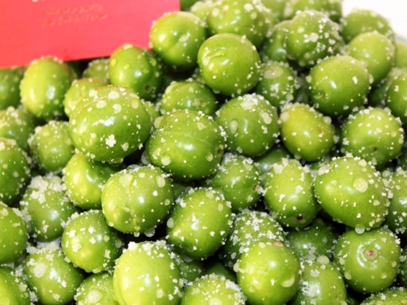 گوجه سبز برای چه کسانی مضر است؟