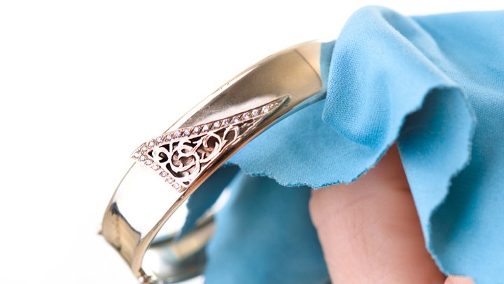 روش های تمیز کردن طلا